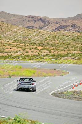 media/May-04-2024-Team Topak Racing (Sat) [[1dff1aa745]]/Inter Low 1/Session 2/